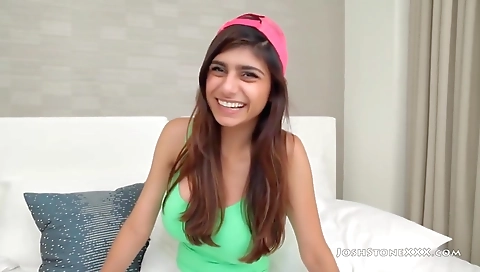 Mature woman with a hot body