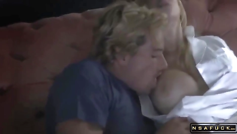 Milf gets fucked in the ass and bean deluxes your pussy bottle