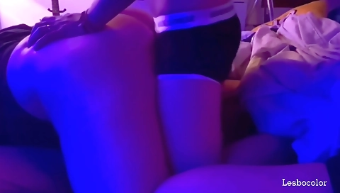 Mature lesbian threesome with hot chicks