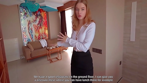 Mature woman treeso realtor enjoys sex