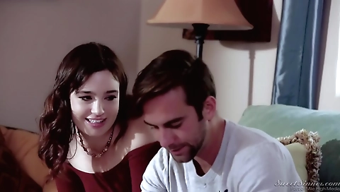 Sultry chick with perfect body