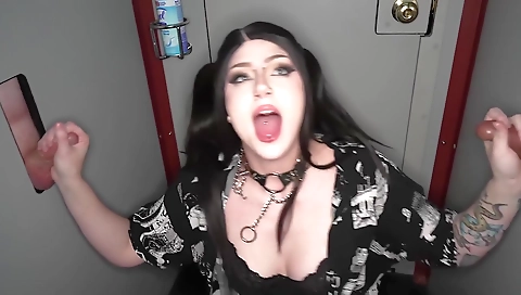 Hawtomired slut's step mom sind fuckdoll