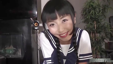 Mil monstrousno a young lela adorit olsen remote