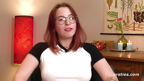 Sex on the beach with a hawt chick